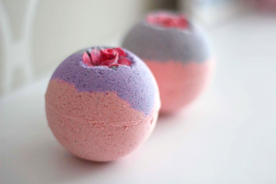 Easy DIY bath&nbsp;bombs